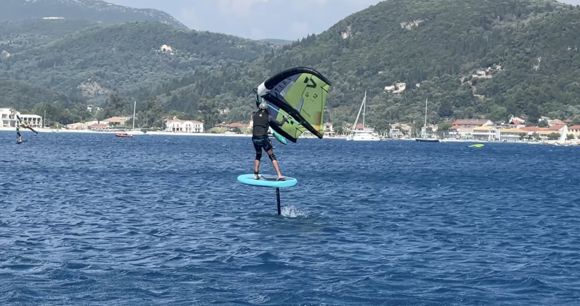Alexis Foiling Session