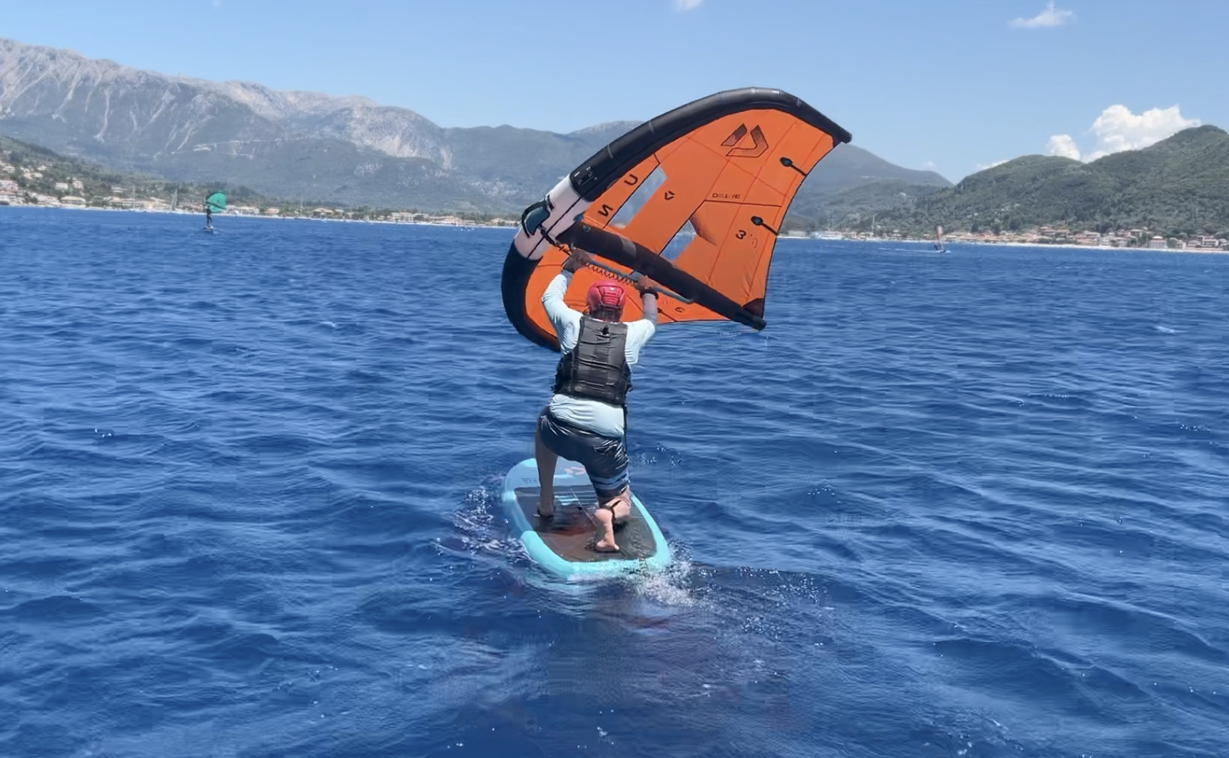 Tomas Wing Foiling Lesson